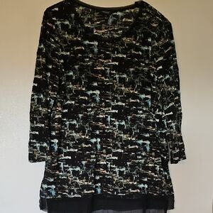 Simply Vera Vera Wang Abstract Black and Blue Top. Size Small